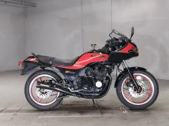 Kawasaki GPZ400 1983