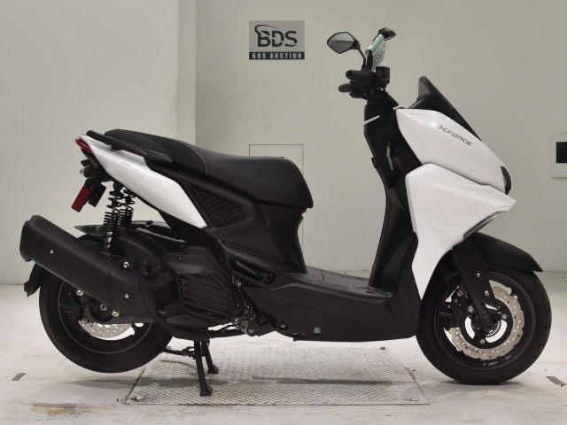 Yamaha X FORCE 2022