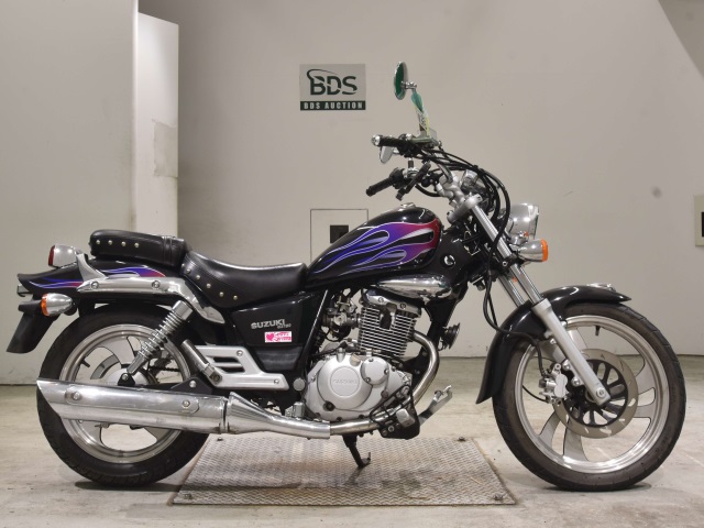 Suzuki GZ150 2012