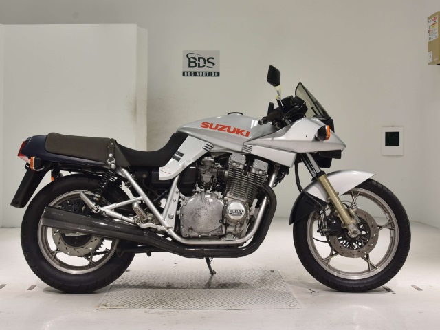 Suzuki GSX1100S KATANA 1990