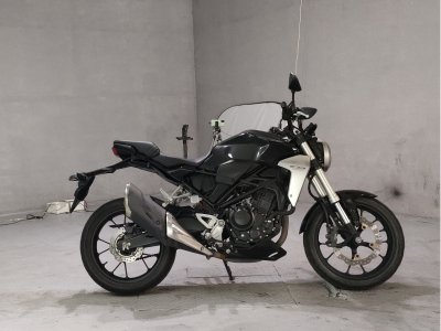 Honda CB250R 2018