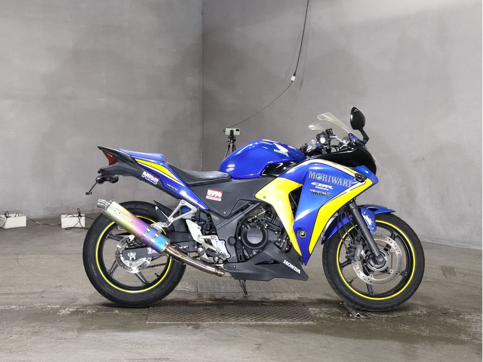 Honda CBR250R 2013