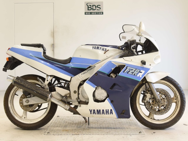 Yamaha FZR250 1989