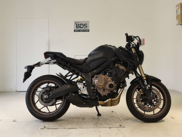 Honda CB650 CUSTOM 2022