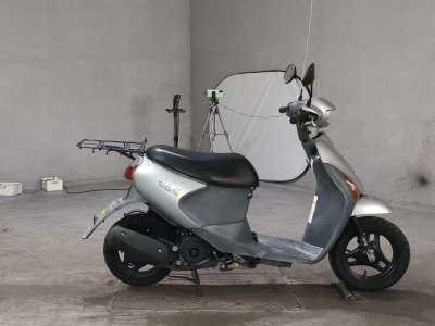 Suzuki LETS4