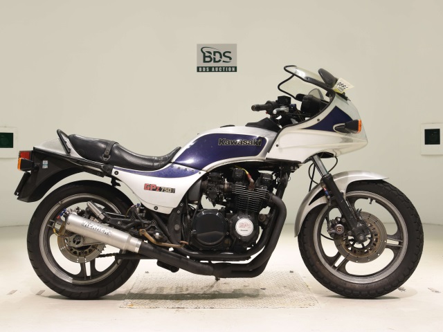 Kawasaki GPZ750 1984