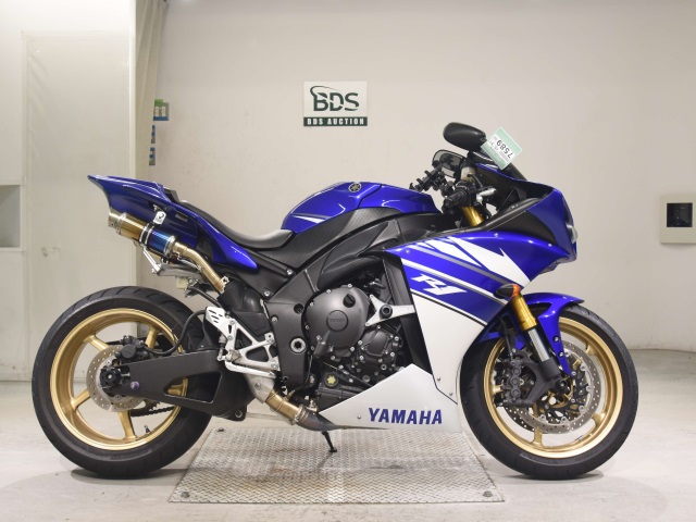 Yamaha YZF-R1 2010