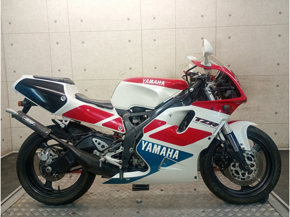 Yamaha TZR250R