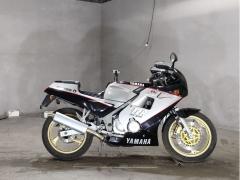 Yamaha FZR250 1988