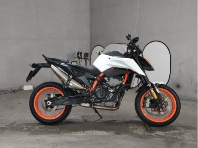 KTM 890 DUKE R 2021
