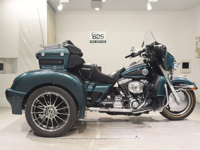 HD ELECTRA GLIDE FLHTCUI1450 TRIKE 2001