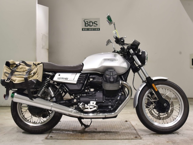 Moto Guzzi V7 3 SPECIAL 2020