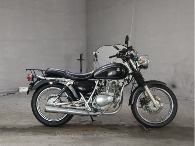 Suzuki ST250