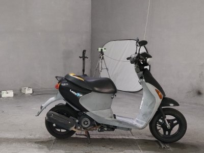 Suzuki LETS4