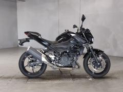 Kawasaki Z400 2021