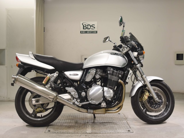 Suzuki GSX1200 INAZUMA 1999