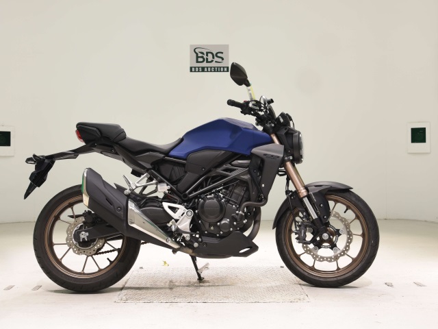 Honda CB250RA 2019