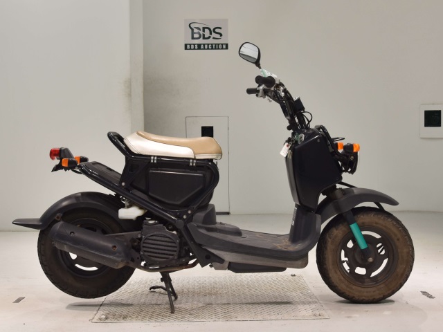 Honda ZOOMER 2006
