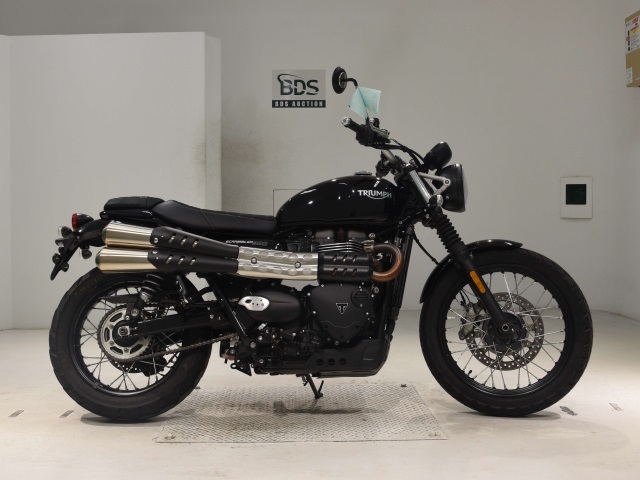 Triumph SCRAMBLER 900 2023
