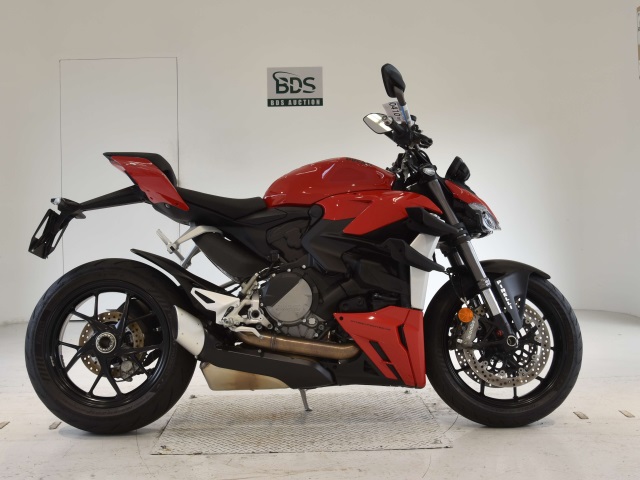 Ducati STREETFIGHTER V2 2023