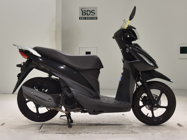 Suzuki ADDRESS V110