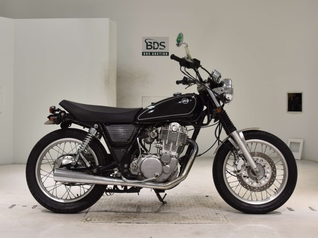 Yamaha SR400 2006