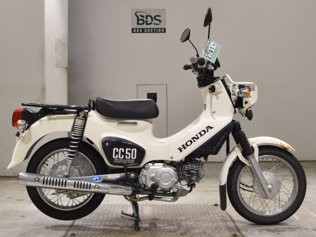 Honda CC50 CROSSCUB 2018