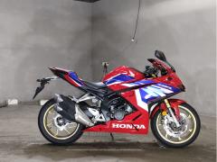 Honda CBR250RR 2023