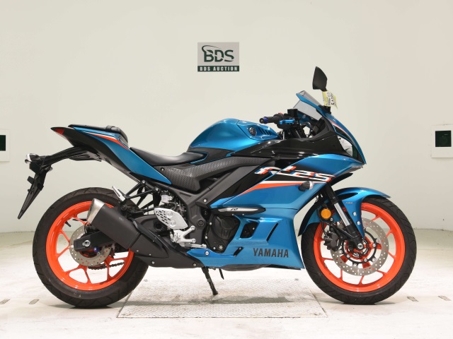 Yamaha YZF-R25A 2021