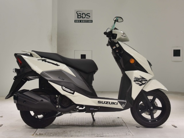 Suzuki AVENIS125-2