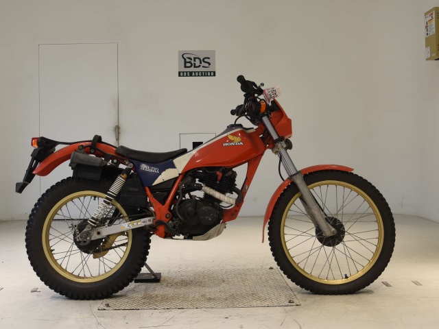 Honda TLR200 1983