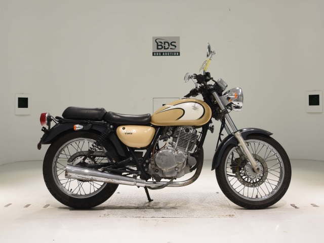 Suzuki ST250E 2006