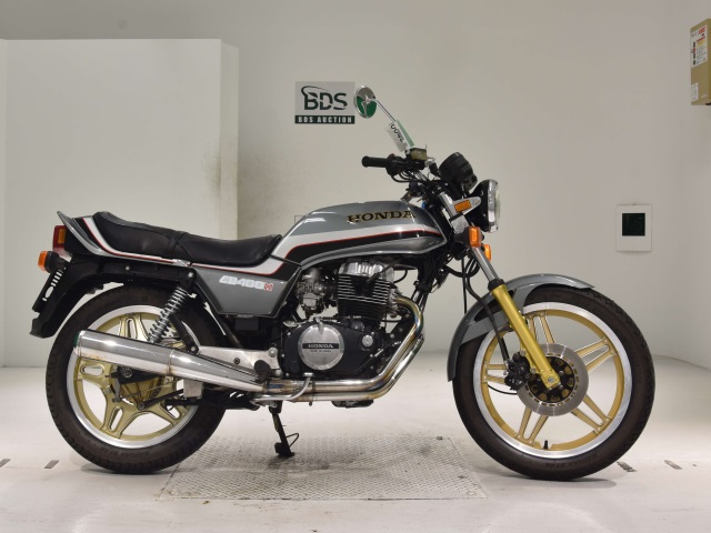 Honda CB400N 2024