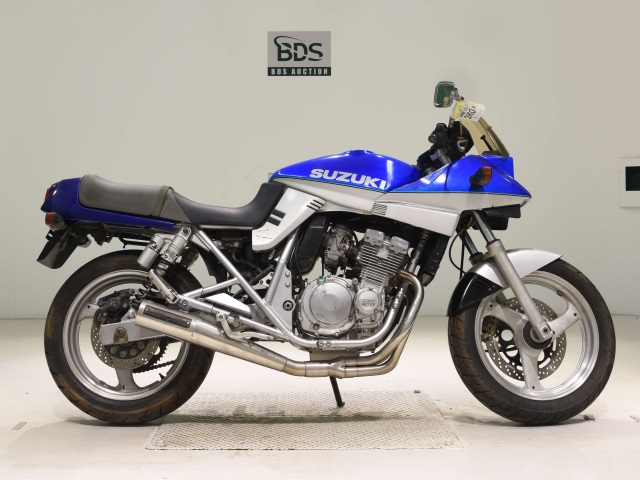 Suzuki GSX250S KATANA