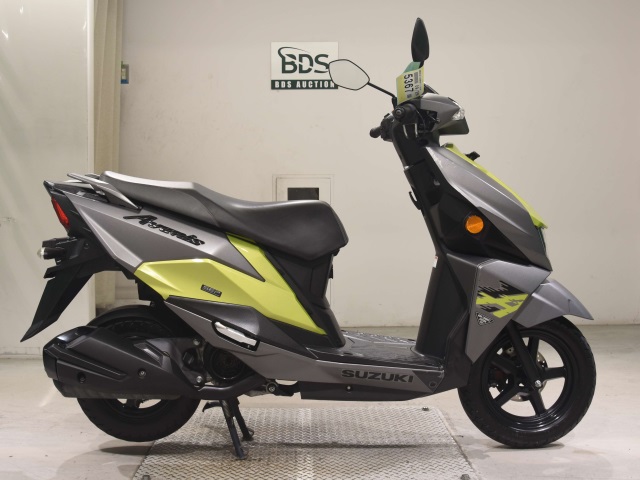 Suzuki AVENIS125 2022