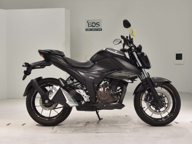 Suzuki GIXXER250