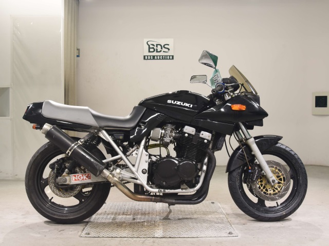 Suzuki GSX400S KATANA 1992