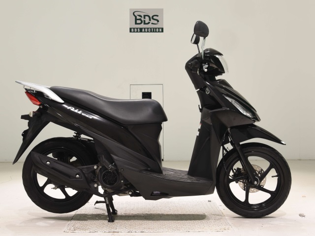 Suzuki ADDRESS V110