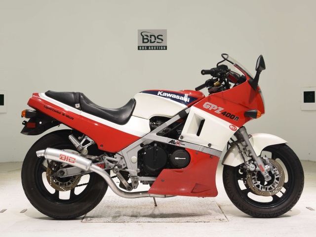 Kawasaki GPZ400R 1985