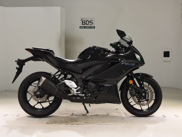 Yamaha YZF-R3 2023