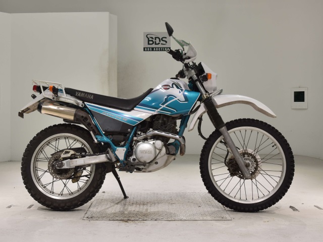 Yamaha SEROW XT225 1998