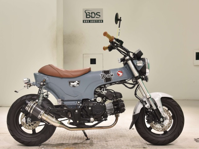 Honda DAX125 2022