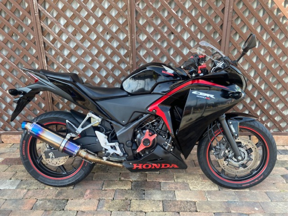 Honda CBR250R 2013