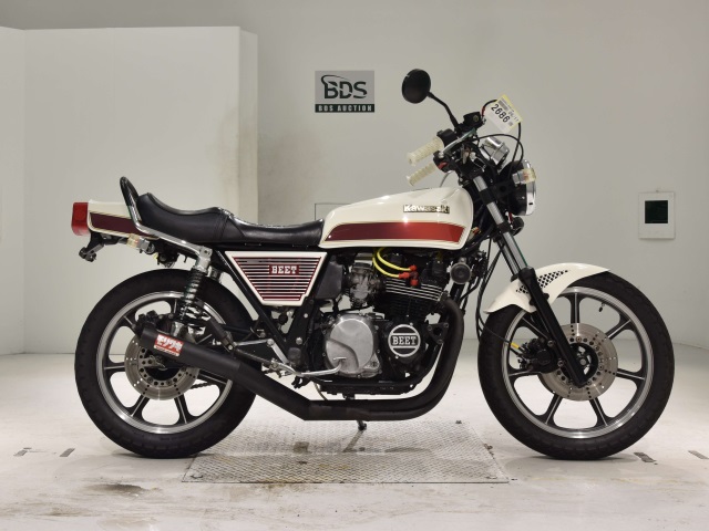 Kawasaki Z400J 2022