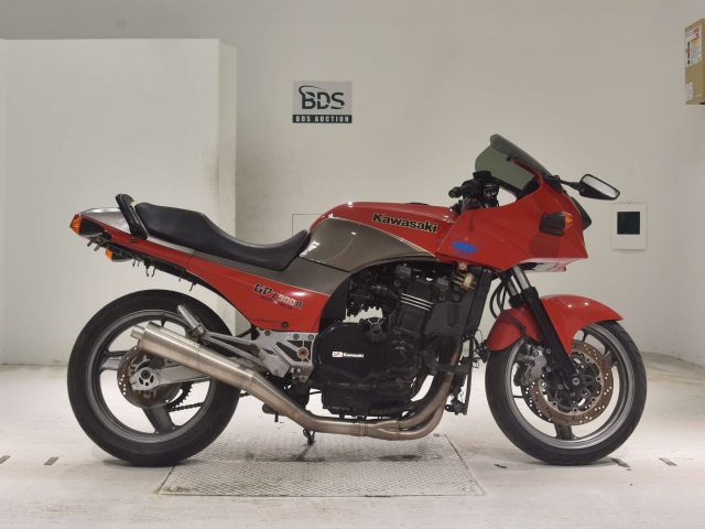 Kawasaki GPZ750R 1985