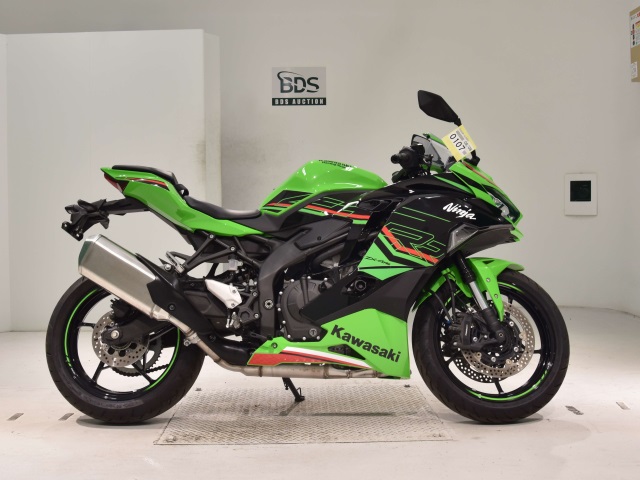 Kawasaki NINJA400 2024