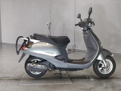Honda LEAD100 2001