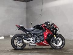 Suzuki GSX-S1000F 2016
