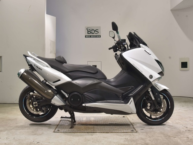 Yamaha T-MAX530 2015