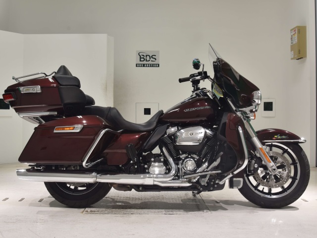 HD ELECTRA GLIDE FLHTK1750 2019